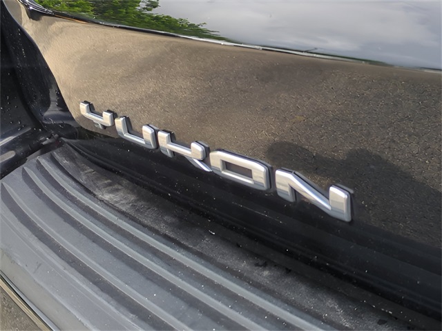 Vehicle image 9 of 43