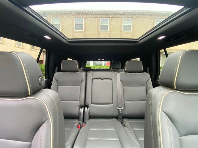 Vehicle image 20 of 57