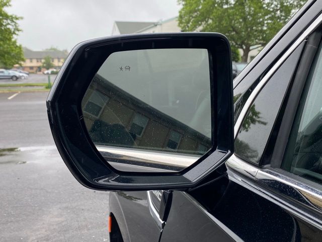Vehicle image 55 of 57