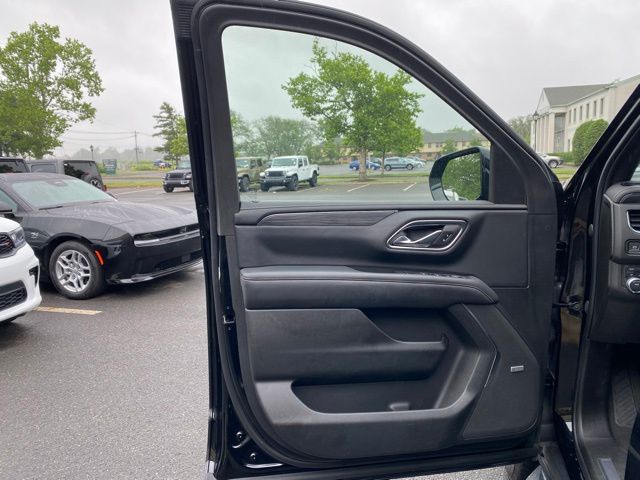 Vehicle image 28 of 57