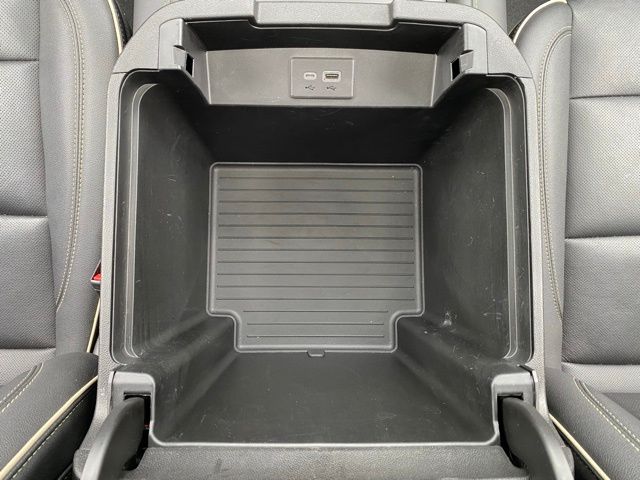Vehicle image 38 of 57