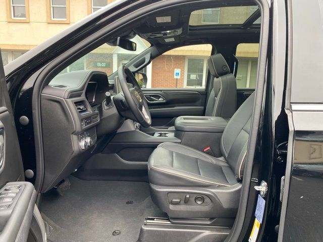 Vehicle image 23 of 57