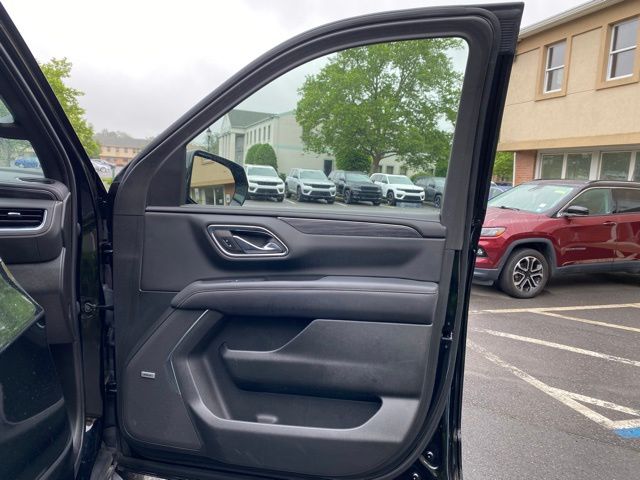 Vehicle image 46 of 57