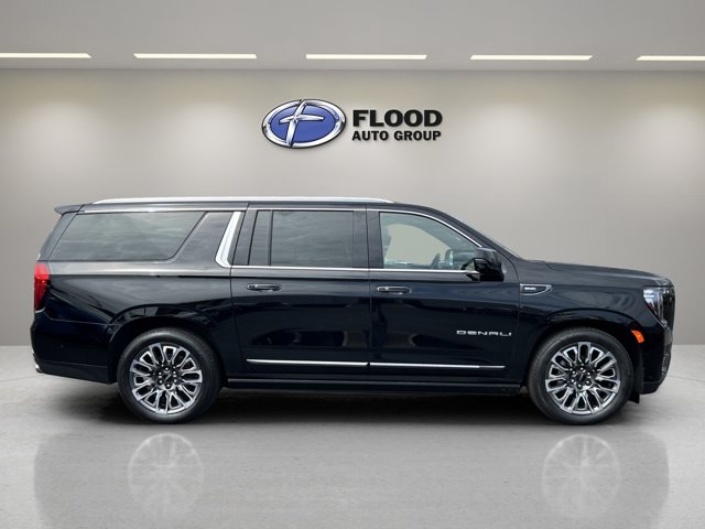 Vehicle image 3 of 20