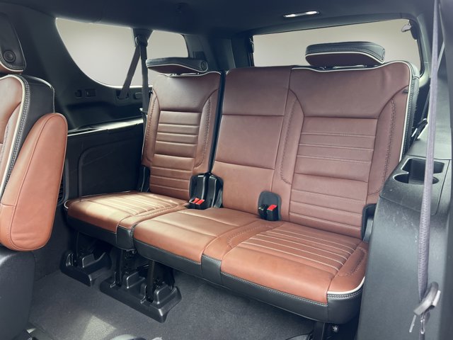 Vehicle image 9 of 20