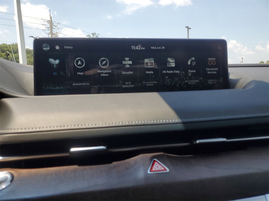 2023 Genesis Electrified G80 Base Image 17 of 30