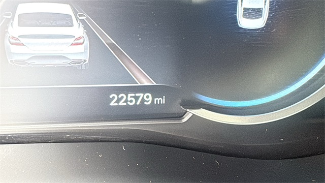 2023 Genesis G70 2.0T Image 12 of 29