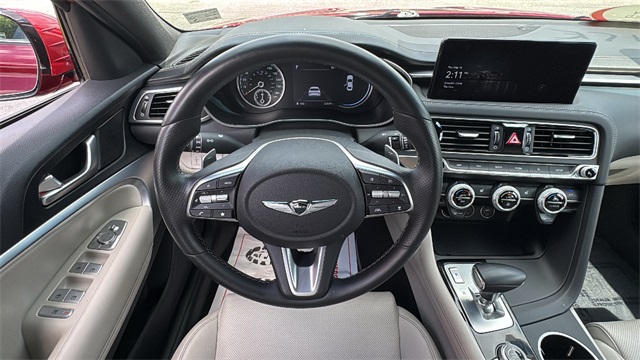 2023 Genesis G70 2.0T Image 16 of 29