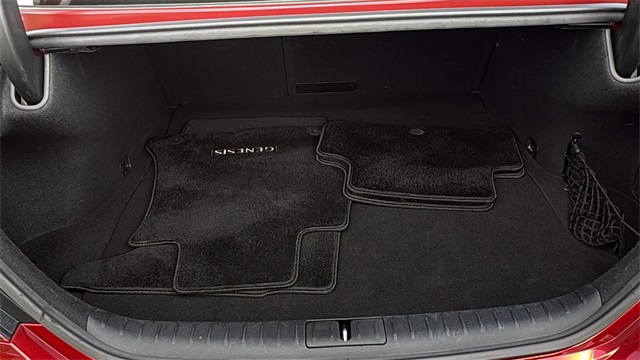 2023 Genesis G70 2.0T Image 29 of 29