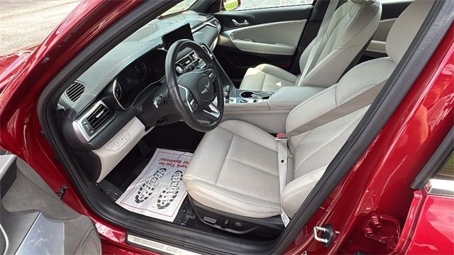 2023 Genesis G70 2.0T Image 13 of 29
