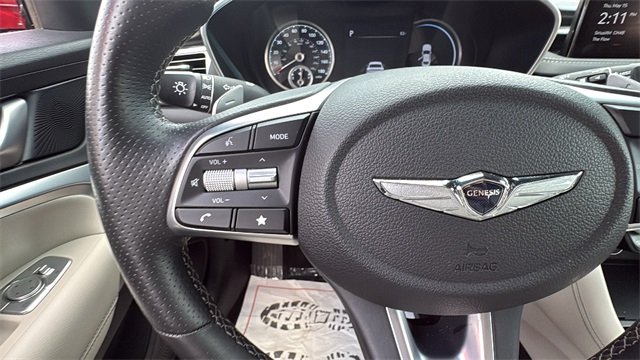 2023 Genesis G70 2.0T Image 18 of 29