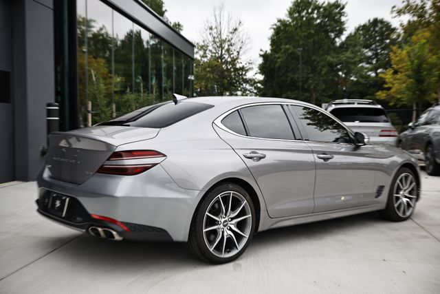 2023 Genesis G70 2.0T Image 4 of 41