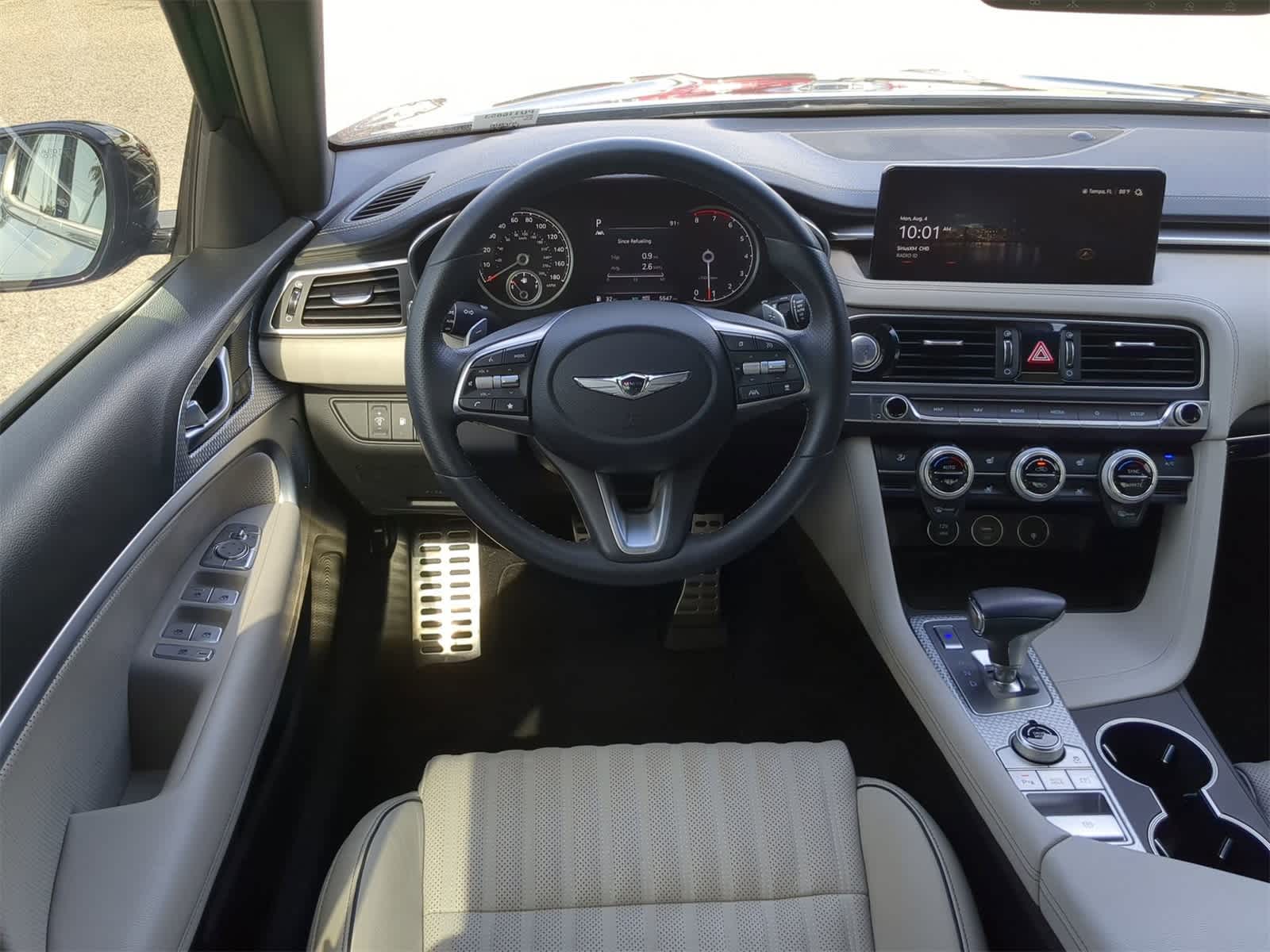 Vehicle image 12 of 27