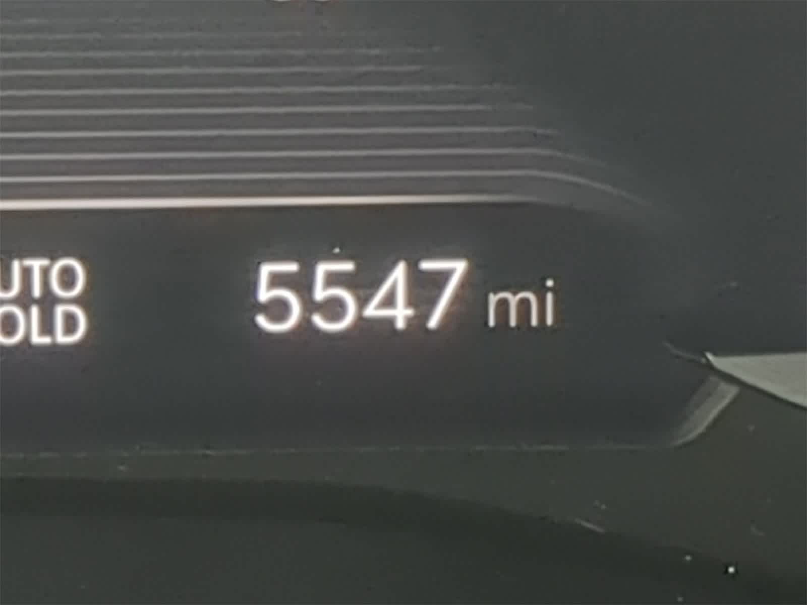 Vehicle image 14 of 27