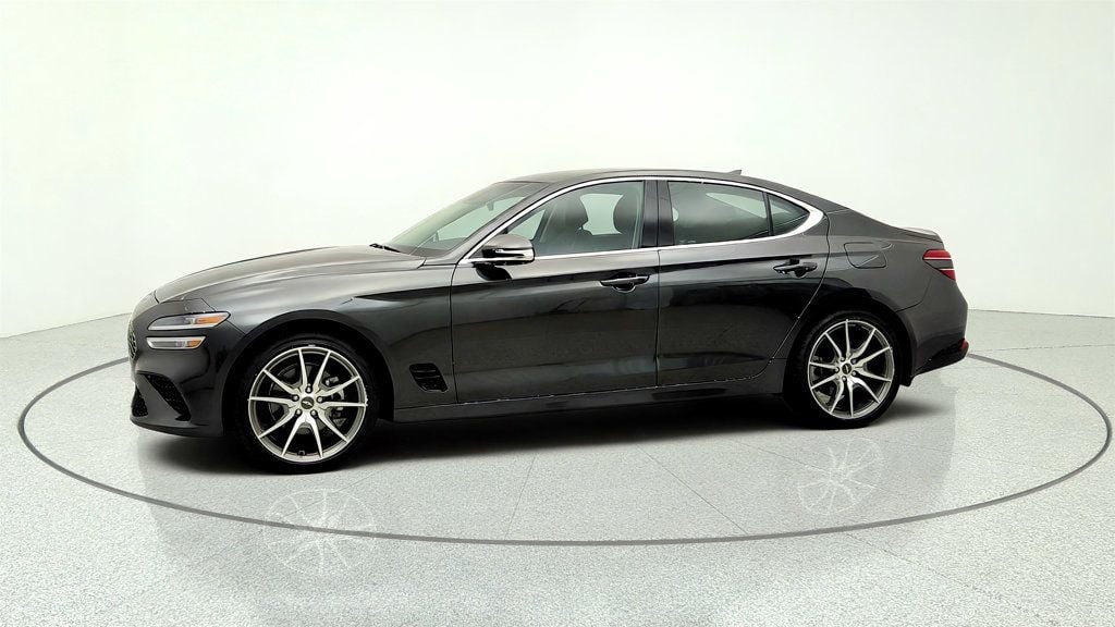 2023 Genesis G70 2.0T Image 2 of 27