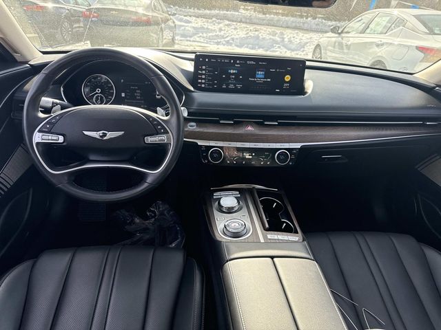 2023 Genesis G80 2.5T Image 13 of 37