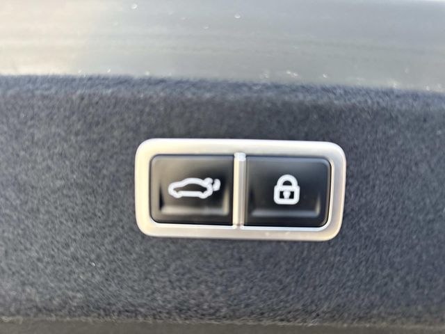 2023 Genesis G80 2.5T Image 23 of 37