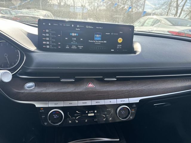 2023 Genesis G80 2.5T Image 17 of 37