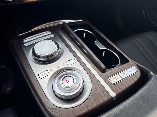 2023 Genesis G80 2.5T Image 26 of 37