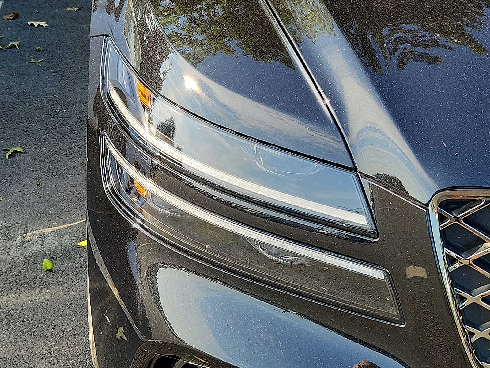 Vehicle image 3 of 4