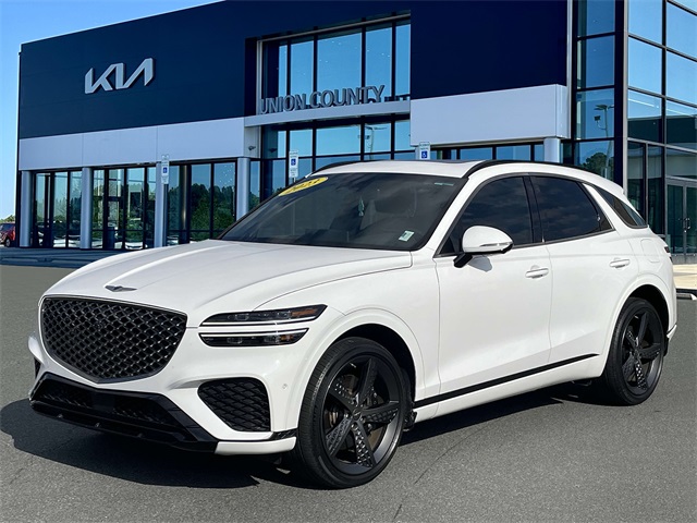 2023 Genesis GV70 2.5T Image 1 of 40