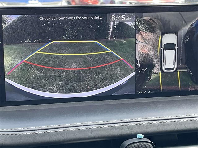 2023 Genesis GV70 2.5T Image 18 of 40