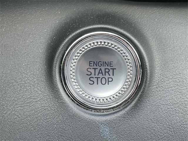 2023 Genesis GV70 2.5T Image 36 of 40