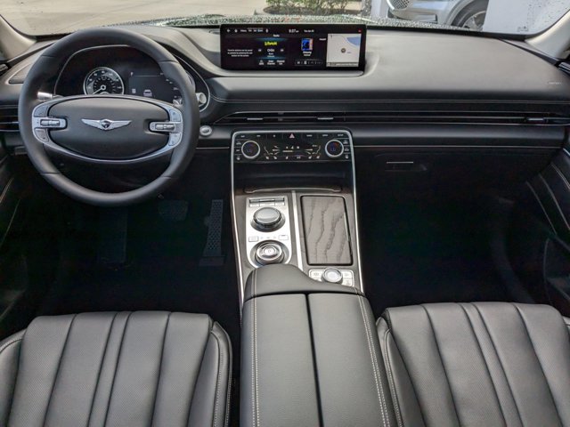 Vehicle image 9 of 28