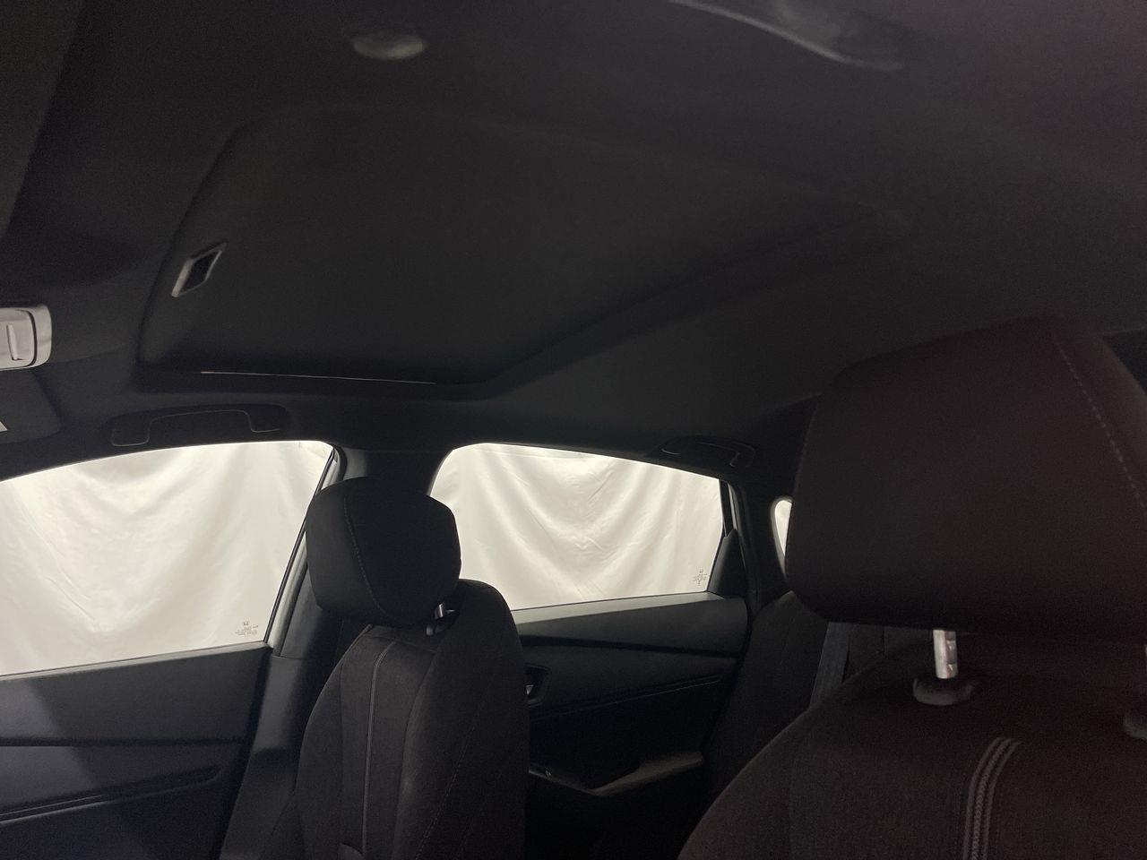 Vehicle image 13 of 25