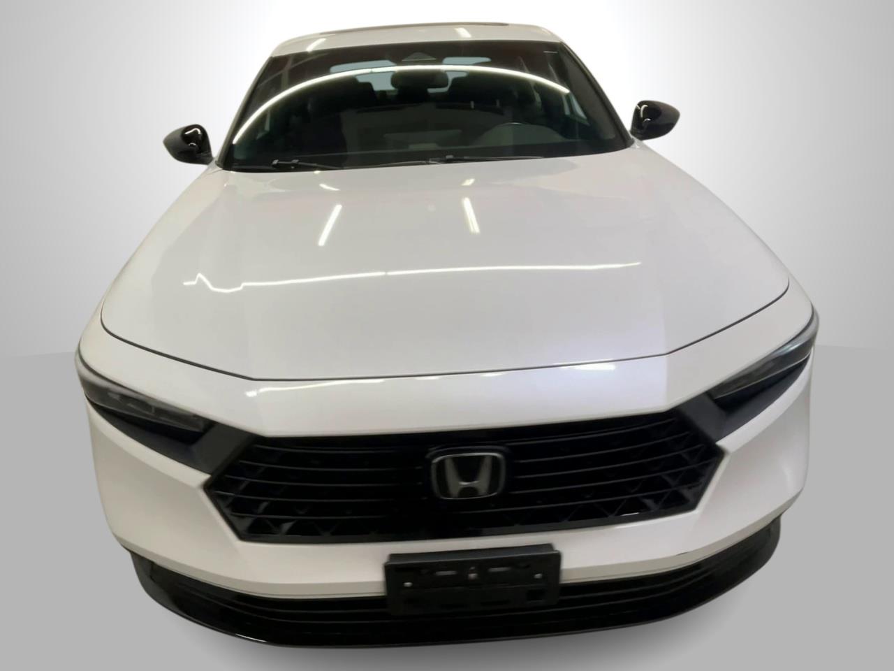 Vehicle image 2 of 25