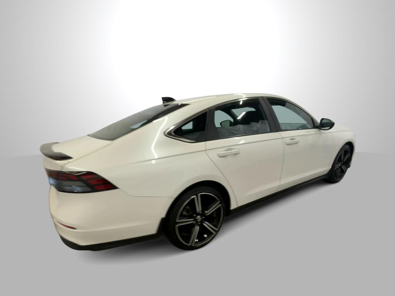 Vehicle image 6 of 25