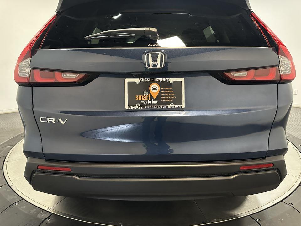 Vehicle image 15 of 40