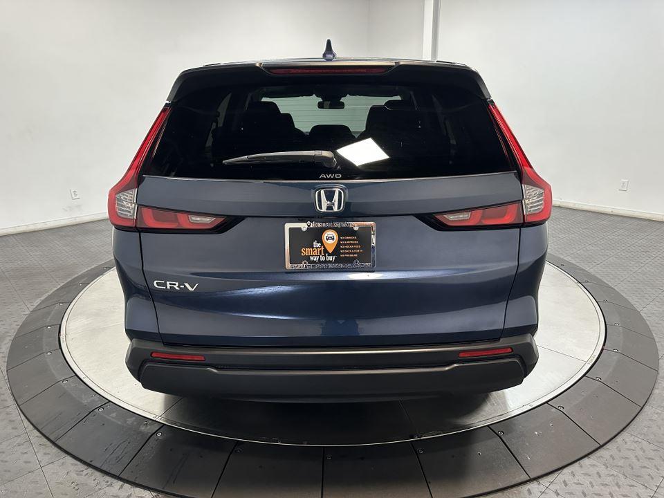 Vehicle image 11 of 40