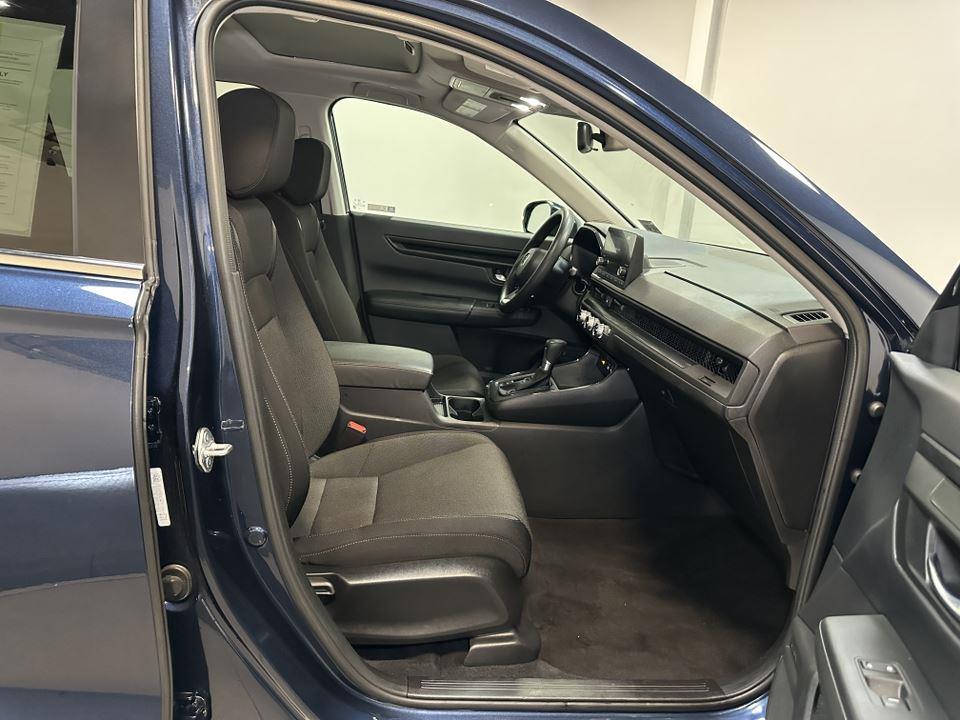 Vehicle image 39 of 40