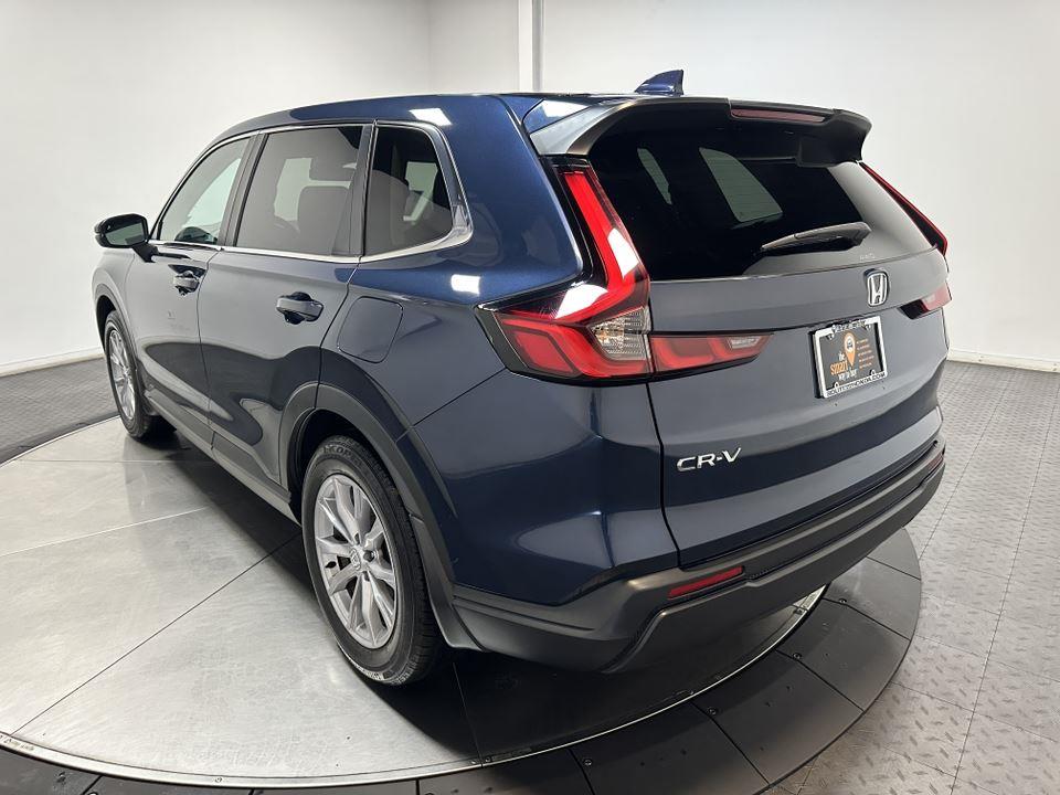 Vehicle image 13 of 40