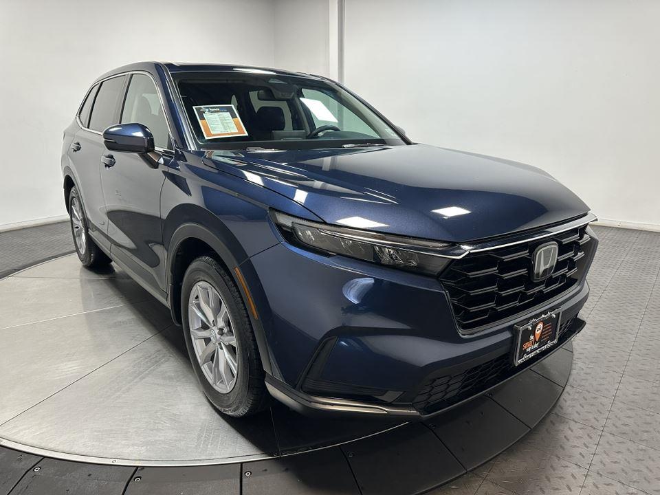 Vehicle image 7 of 40