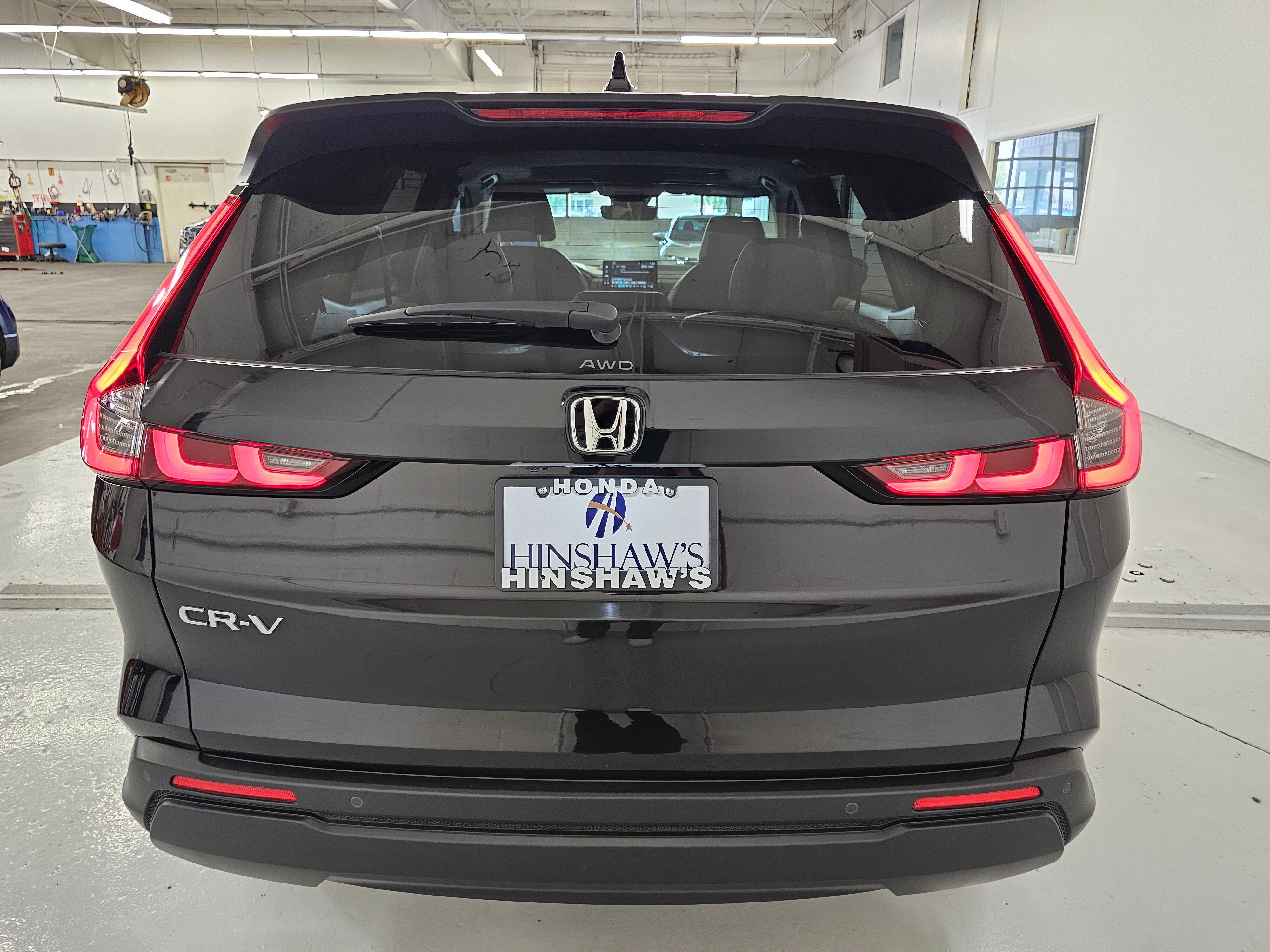 Vehicle image 8 of 31