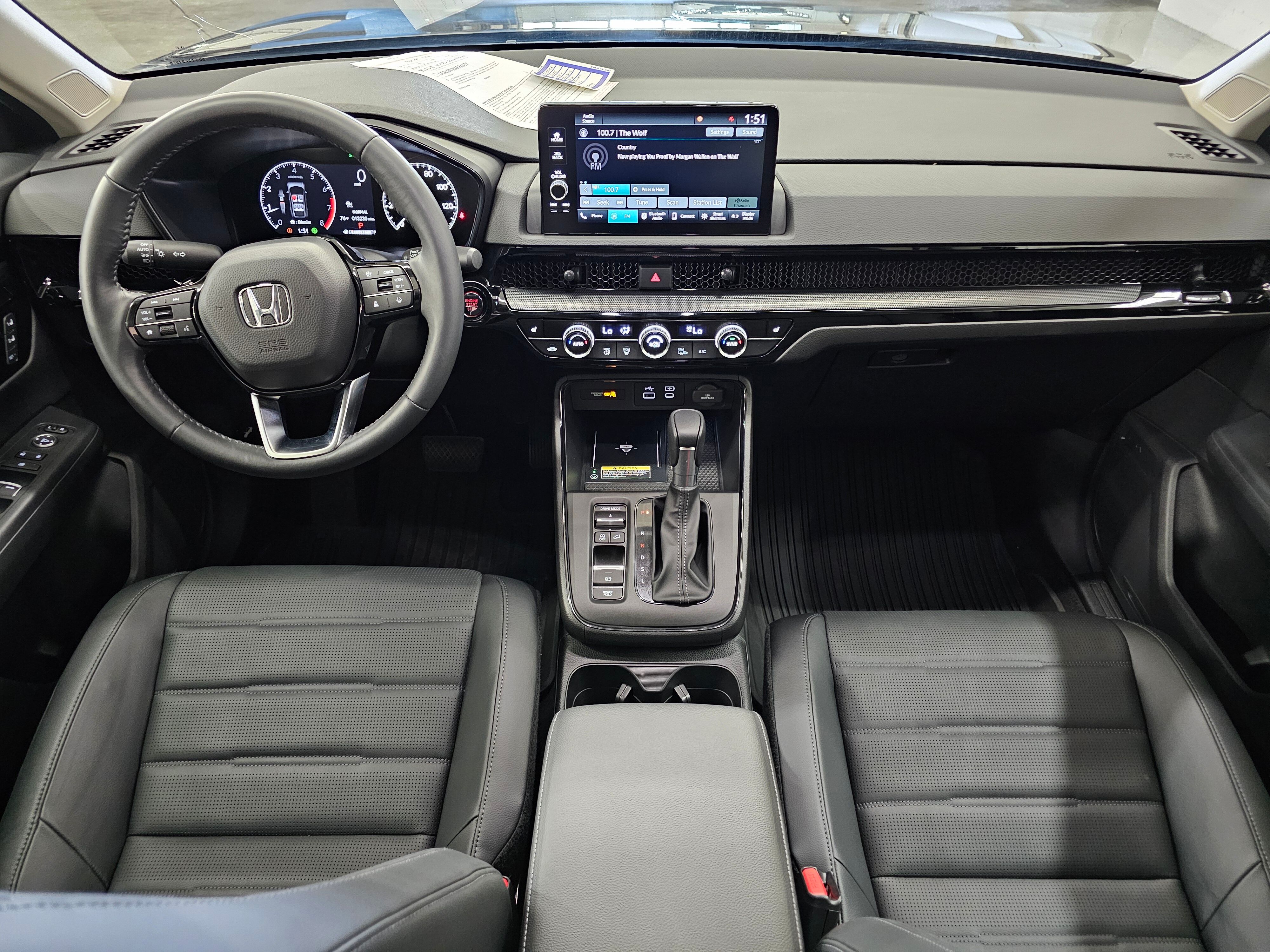 Vehicle image 13 of 31