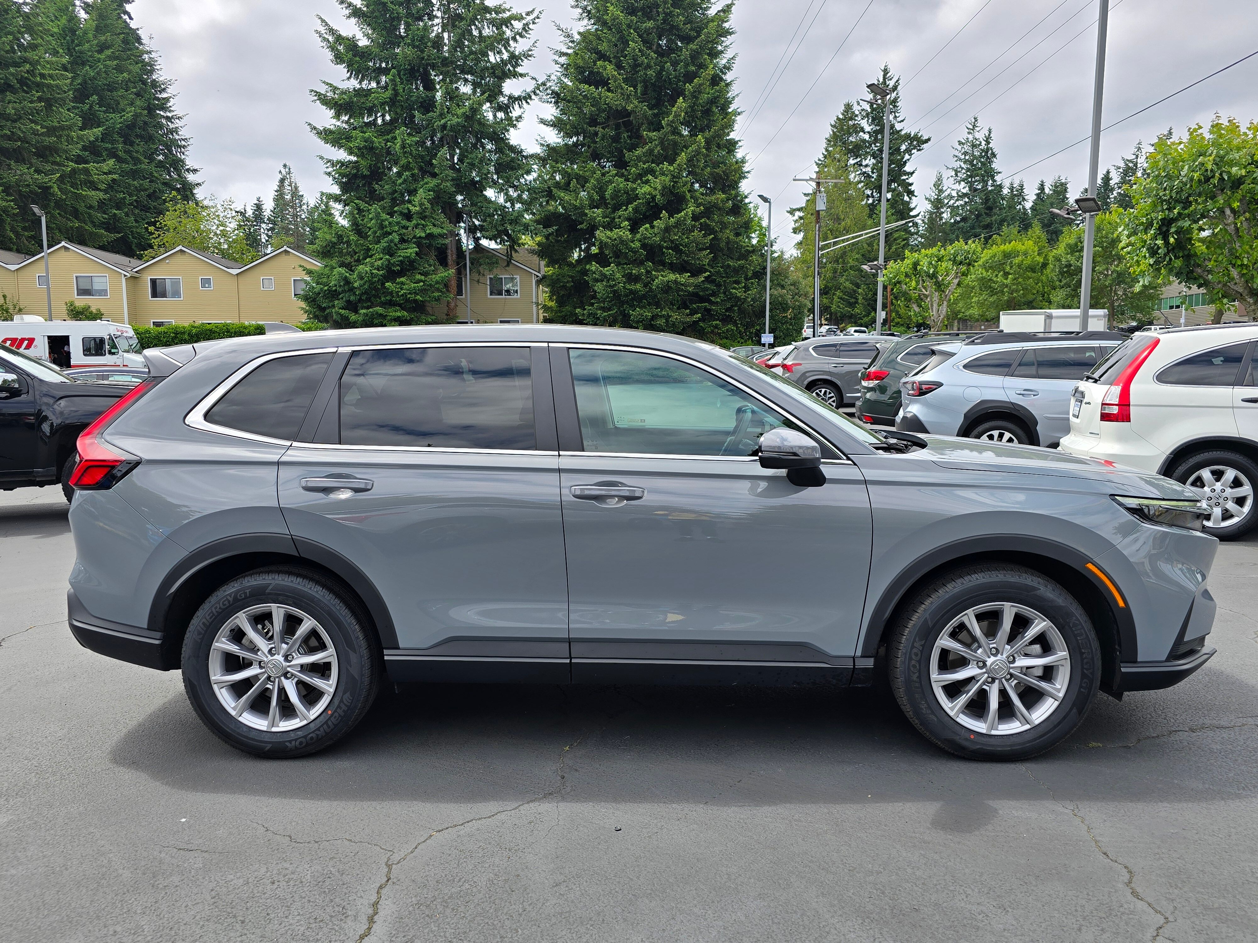 Vehicle image 4 of 27