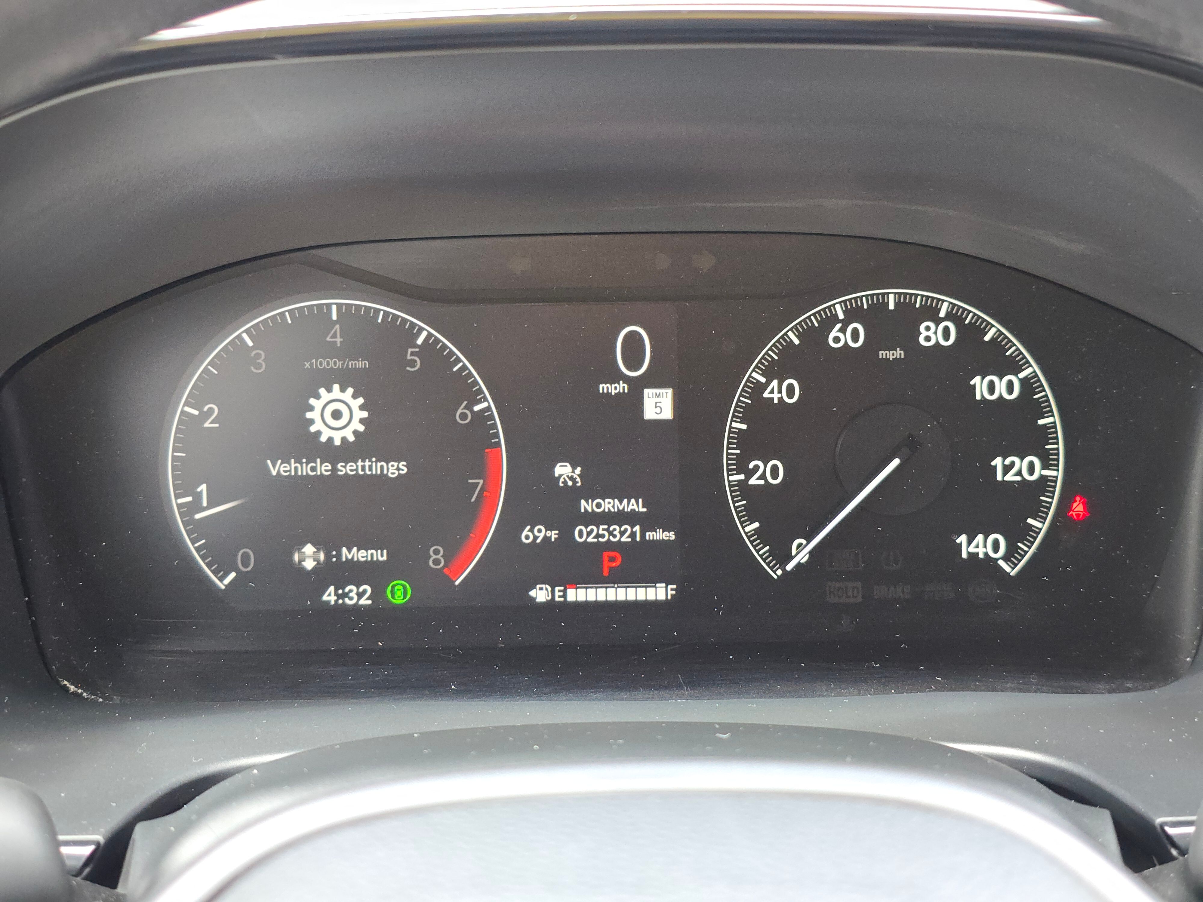 Vehicle image 19 of 27