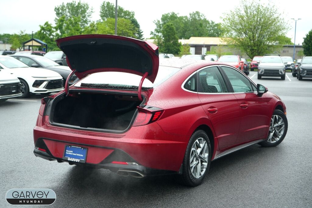 2023 Hyundai Sonata SEL Image 6 of 32