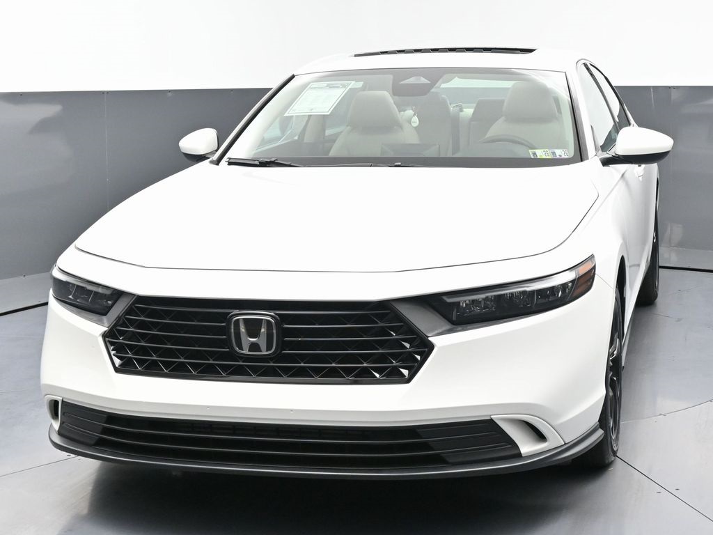 2023 Honda Accord EX Image 3 of 51