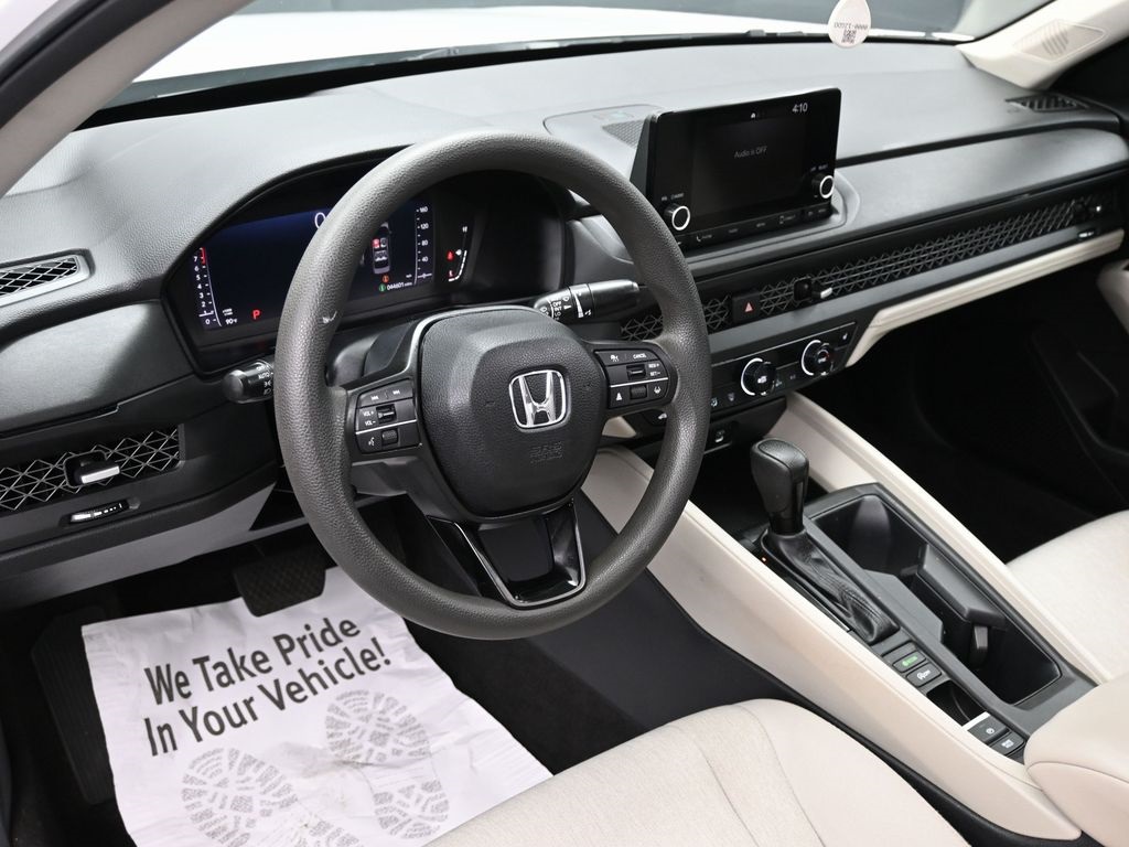 2023 Honda Accord EX Image 30 of 51