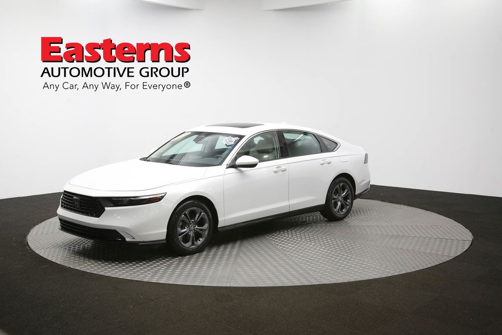 Vehicle image 3 of 98