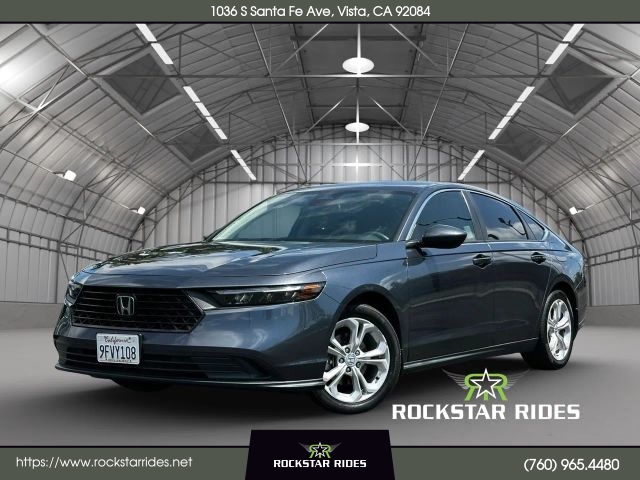 2023 Honda Accord LX Image 3 of 37