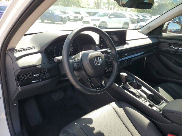 2023 Honda Accord Hybrid EX-L Image 11 of 30