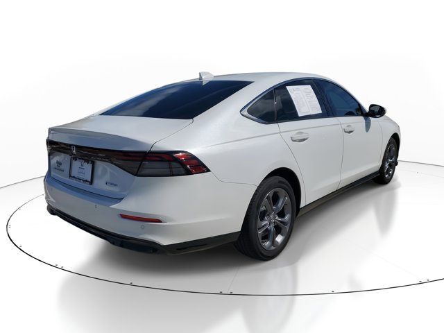 2023 Honda Accord Hybrid EX-L Image 3 of 30