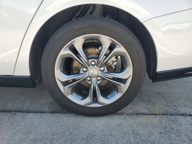 2023 Honda Accord Hybrid EX-L Image 5 of 30