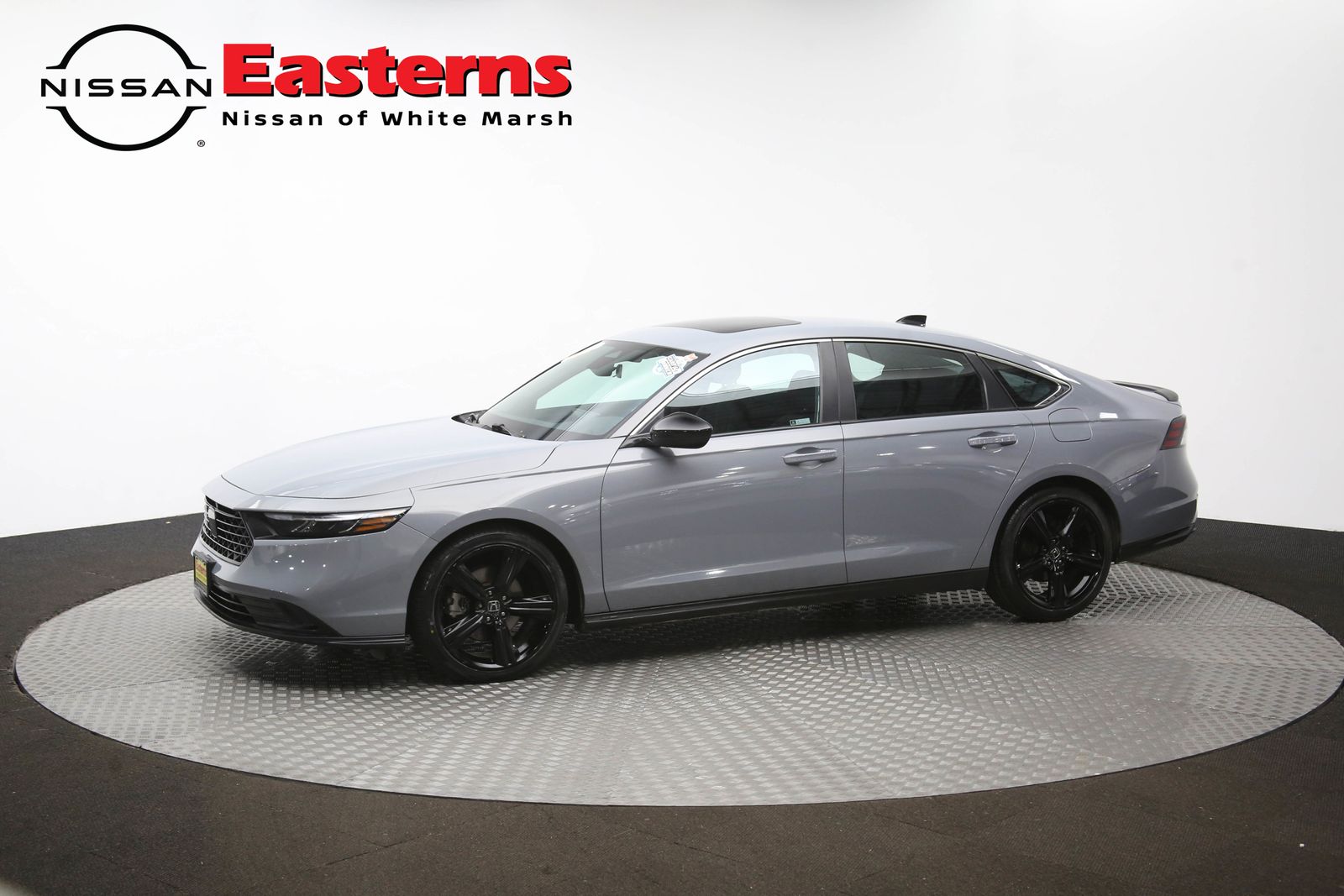 2023 Honda Accord Hybrid Sport Image 2 of 65