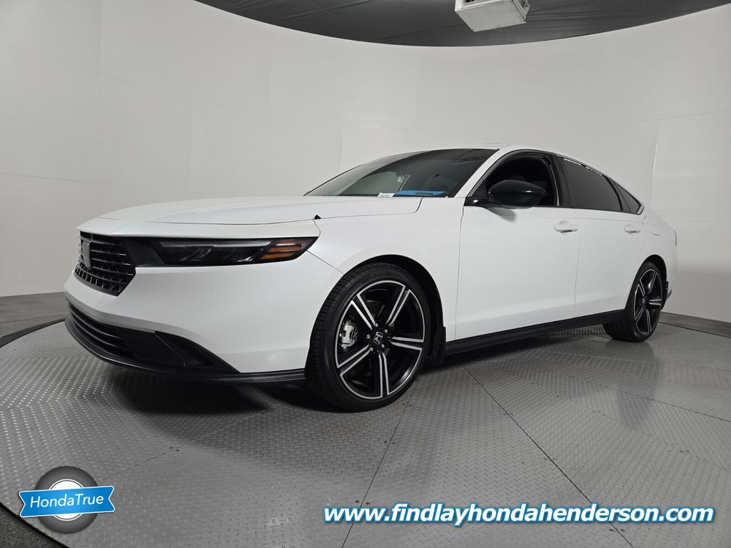 2023 Honda Accord Hybrid Sport Image 1 of 33